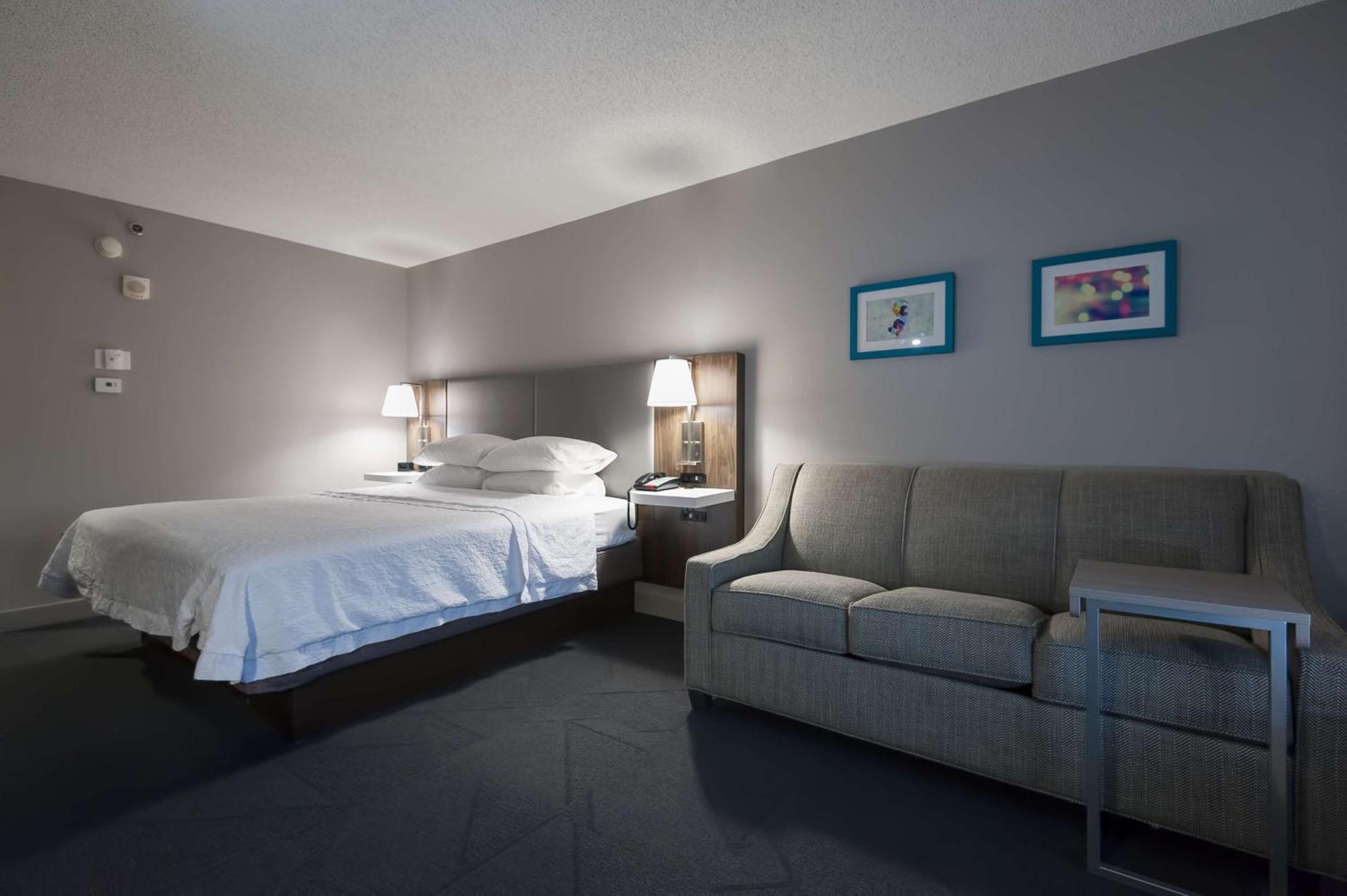 Hotel Hampton
